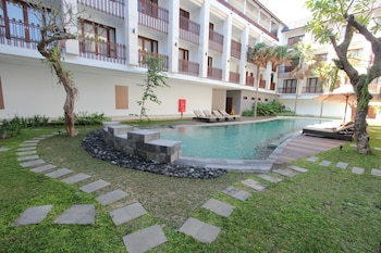 grand la walon hotel