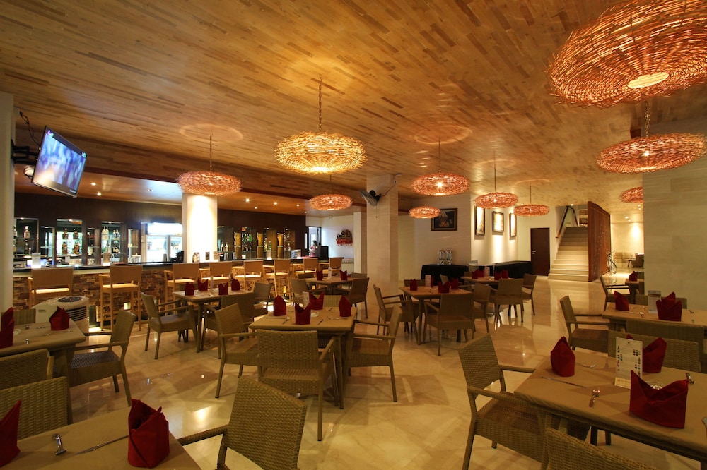 grand la walon hotel