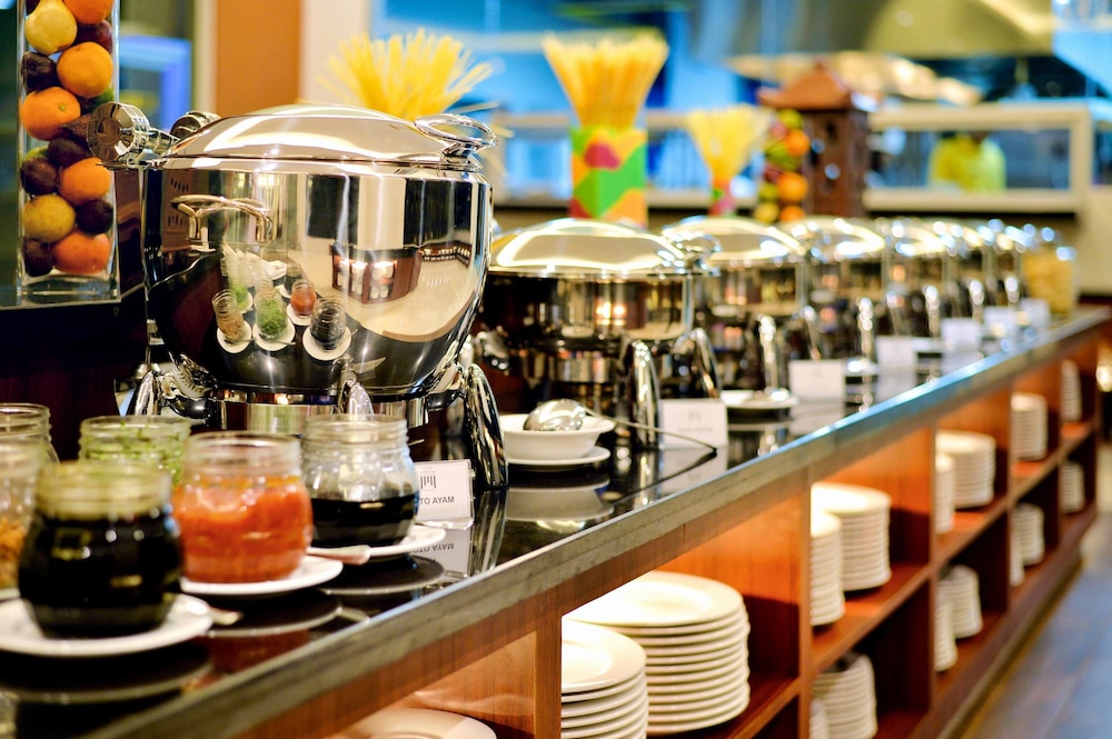 the atrium hotel and resort yogyakarta