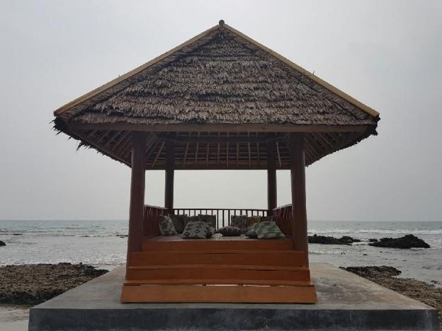 double g resort anyer