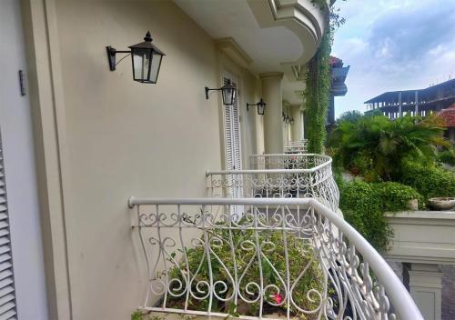 amalfi seminyak