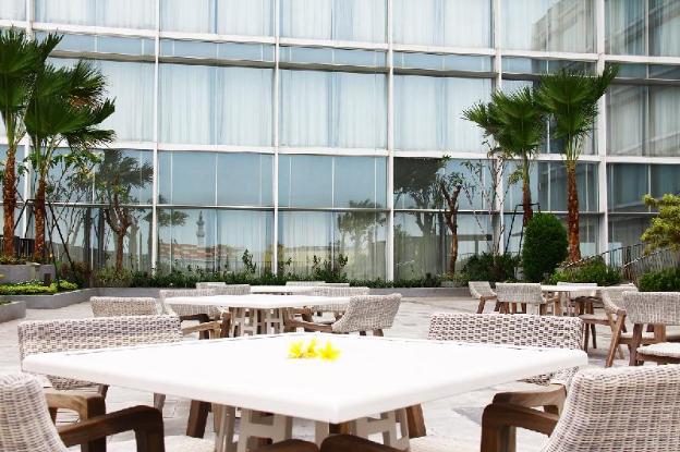 the luxton cirebon hotel and convention