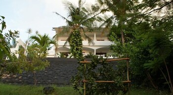 Villa Buah,Lombok>>Kecamatan Gunungsari,4 star
