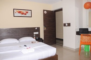 hotel orange inn manapakkam chennai