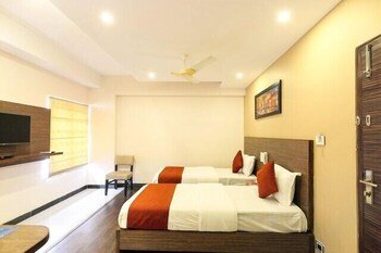 hotel orange inn manapakkam chennai