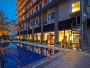 Axia South Cikarang Service Apartment,Bekasi>>Bandung,4 star