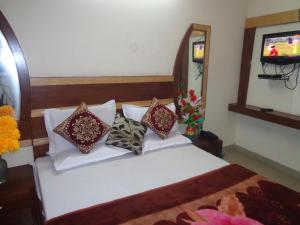 hotel darpan palace