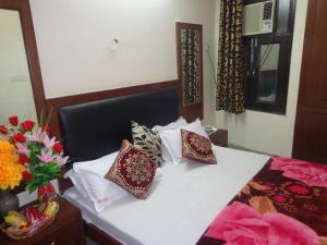 hotel darpan palace