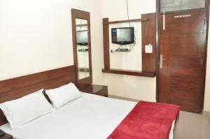 hotel darpan palace