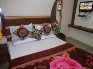 hotel darpan palace