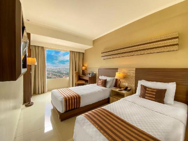 sapphire sky hotel and conference