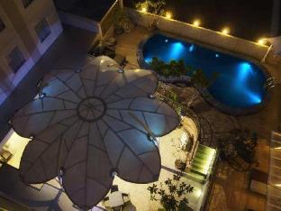 sapphire sky hotel and conference