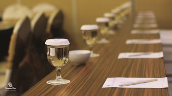 sapphire sky hotel and conference