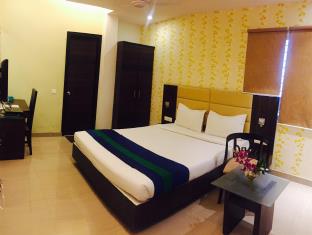 Hotel Crest Inn,Kolkata>>Ballygunge,4 star