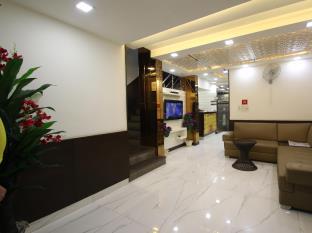 Hotel Hill Palace,Karol Bagh>>Central Delhi,4 star