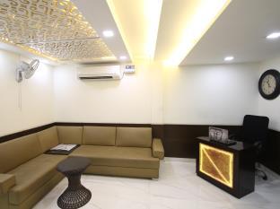 Hotel Hill Palace,Karol Bagh>>Central Delhi,4 star