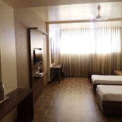 hotel rajvikas residency