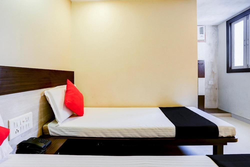 hotel apex regency