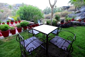 eminence palm residency