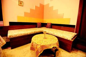 eminence palm residency