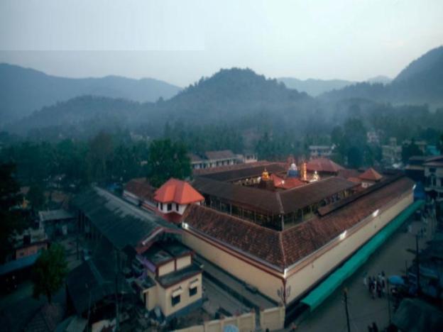 kollur