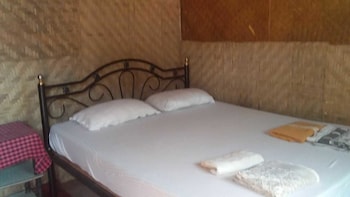 kashinath beach huts