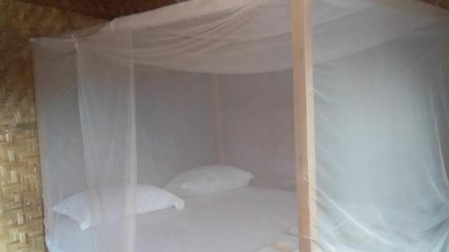 kashinath beach huts