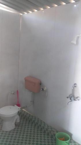 kashinath beach huts