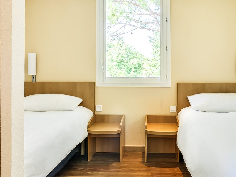 ibis salon de provence sud