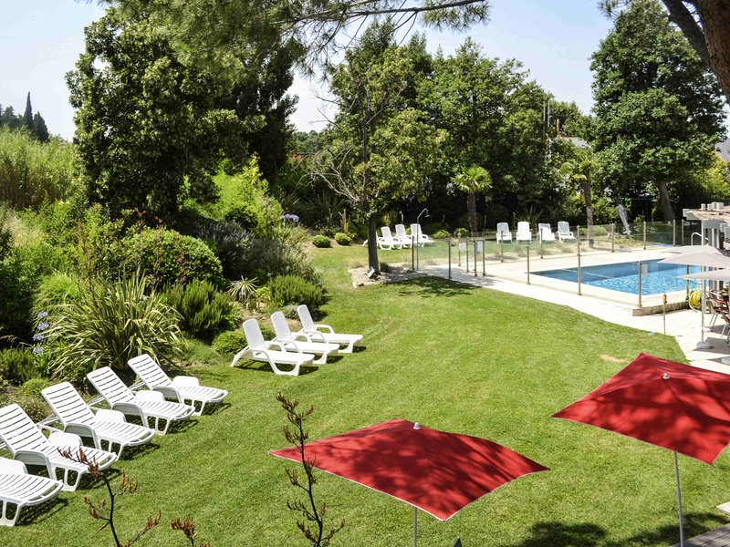 ibis salon de provence sud