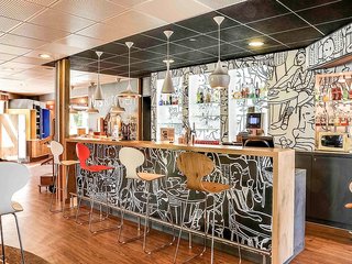 ibis salon de provence sud