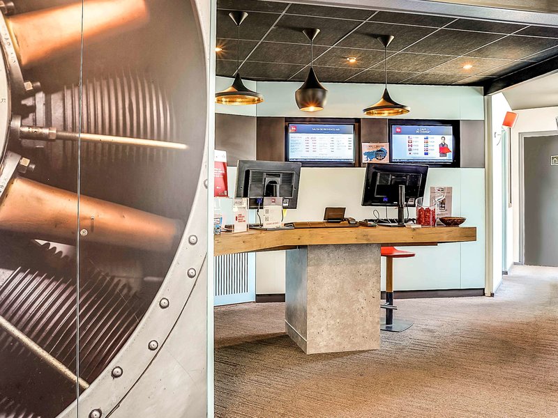 ibis salon de provence sud