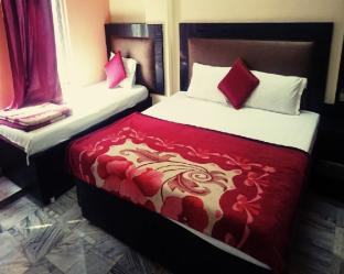 Hotel Aditya Inn,Dandupur,2 star