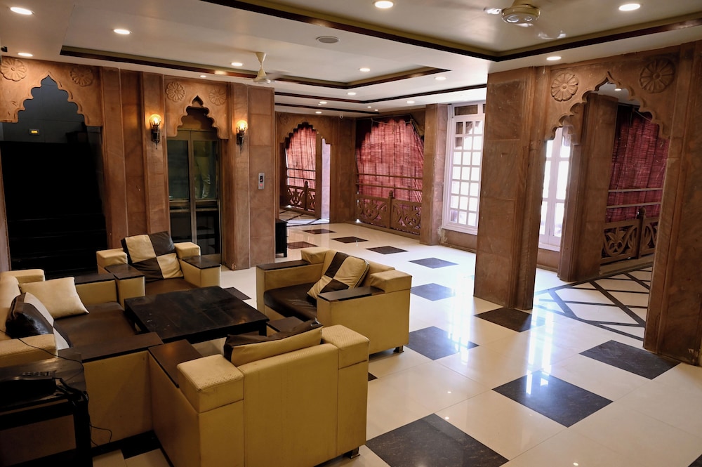 om heritage hotel