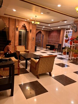 om heritage hotel