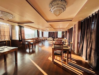 om heritage hotel
