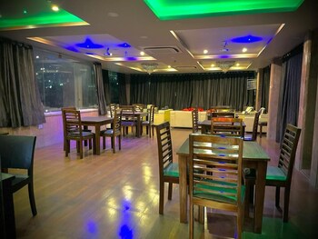 om heritage hotel