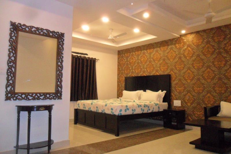 om heritage hotel