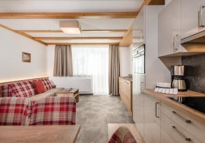 Apartments  Garni Alpenrose,Near Gruenwaldkopf Cable Car,3 star