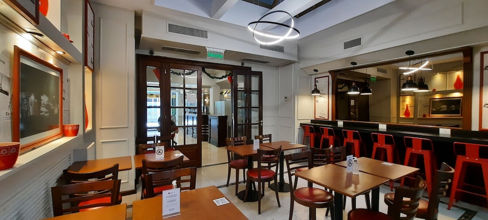 waldorf hotel