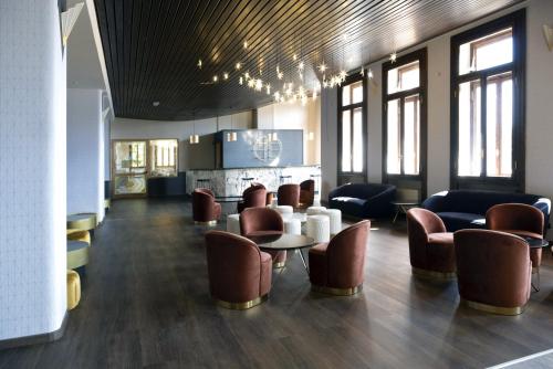 pracatinat hotel and restaurant