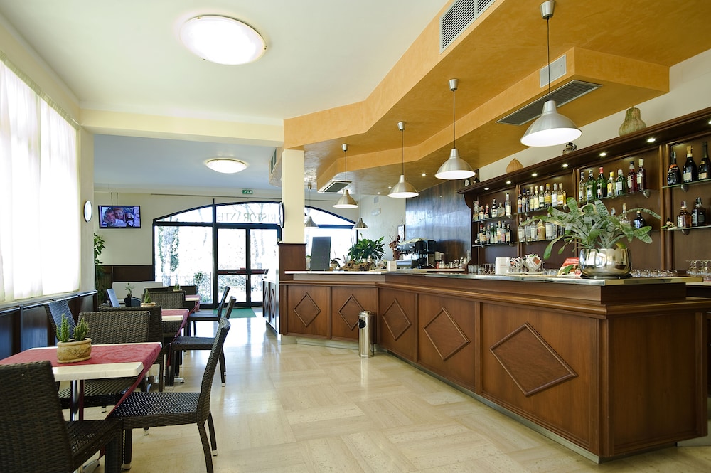 villa hotel del sole