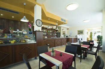 villa hotel del sole