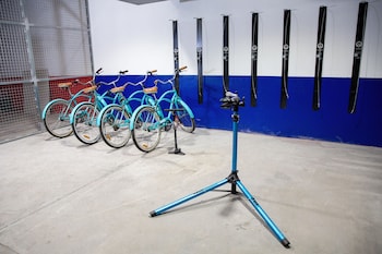 hotel yaramar adults recommended