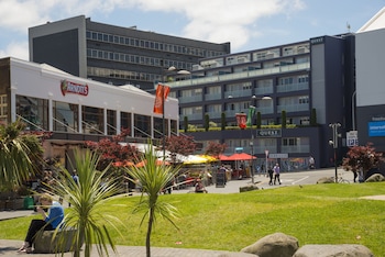 quest newmarket