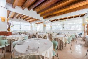 albergo villa a mare