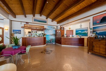 albergo villa a mare
