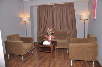 reef al malaz hotel international