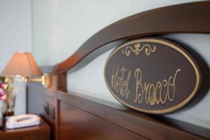 hotel bracco