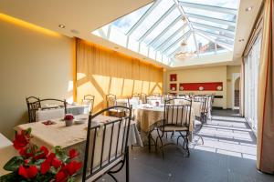 the black swan hotel